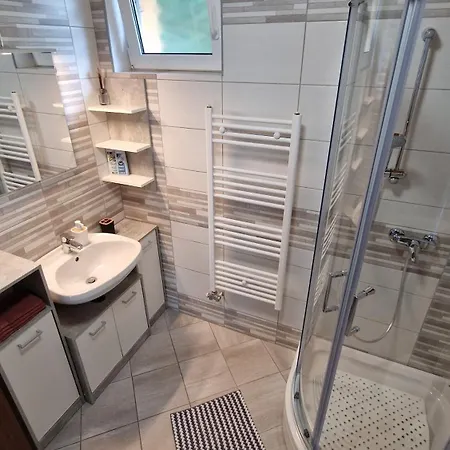 Rezidencia * زاماردي